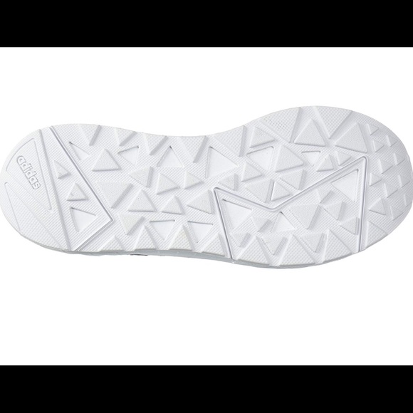 ❤️❤️Black. Beauty Adidas NWT  comfortable shoes - Picture 5 of 7